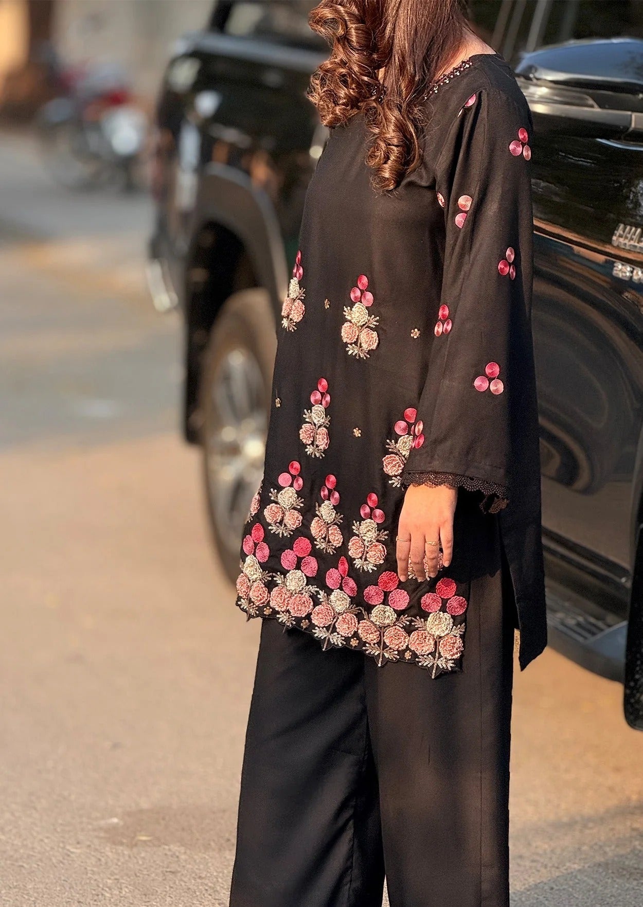 Flora Black -2pc